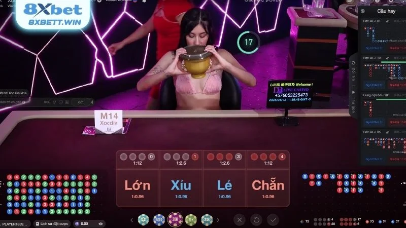 Xóc đĩa online sử dụng 1 cái bát và 2 đồng xu để chơi